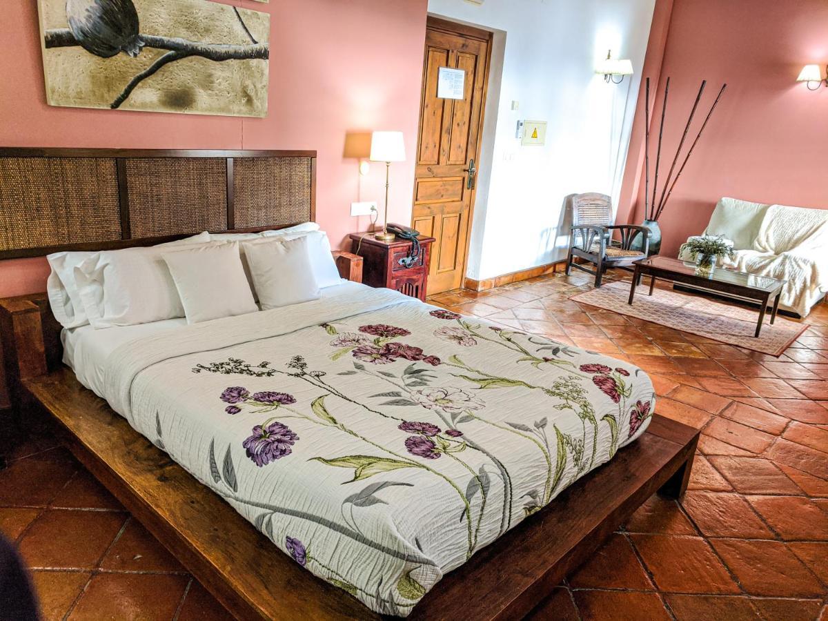 Hotel Fuente Del Sol Antequera Exteriör bild