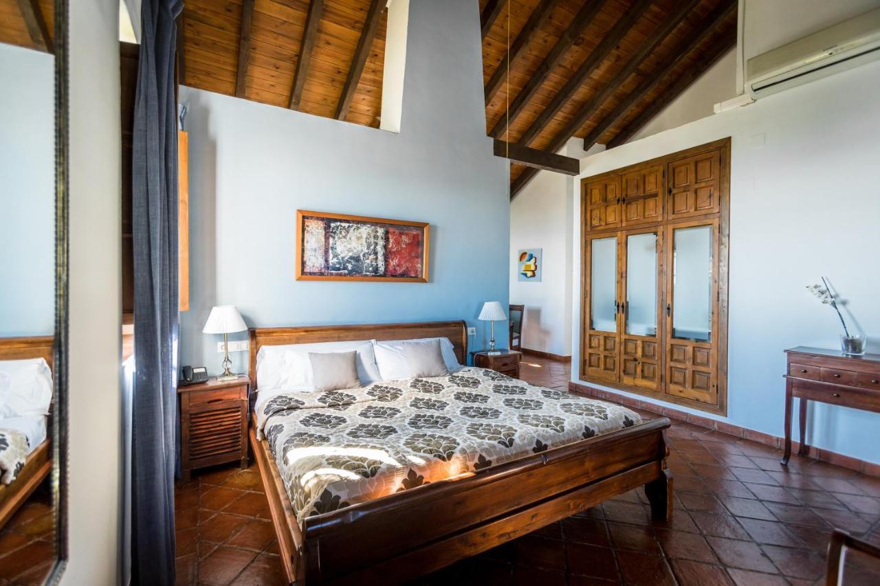 Hotel Fuente Del Sol Antequera Exteriör bild